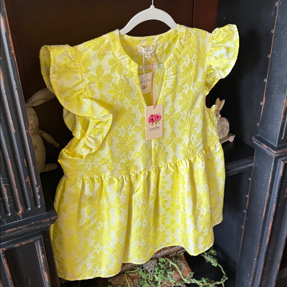 Entro New Yellow Floral Ruffle Peplum Top - Picture 2 of 8